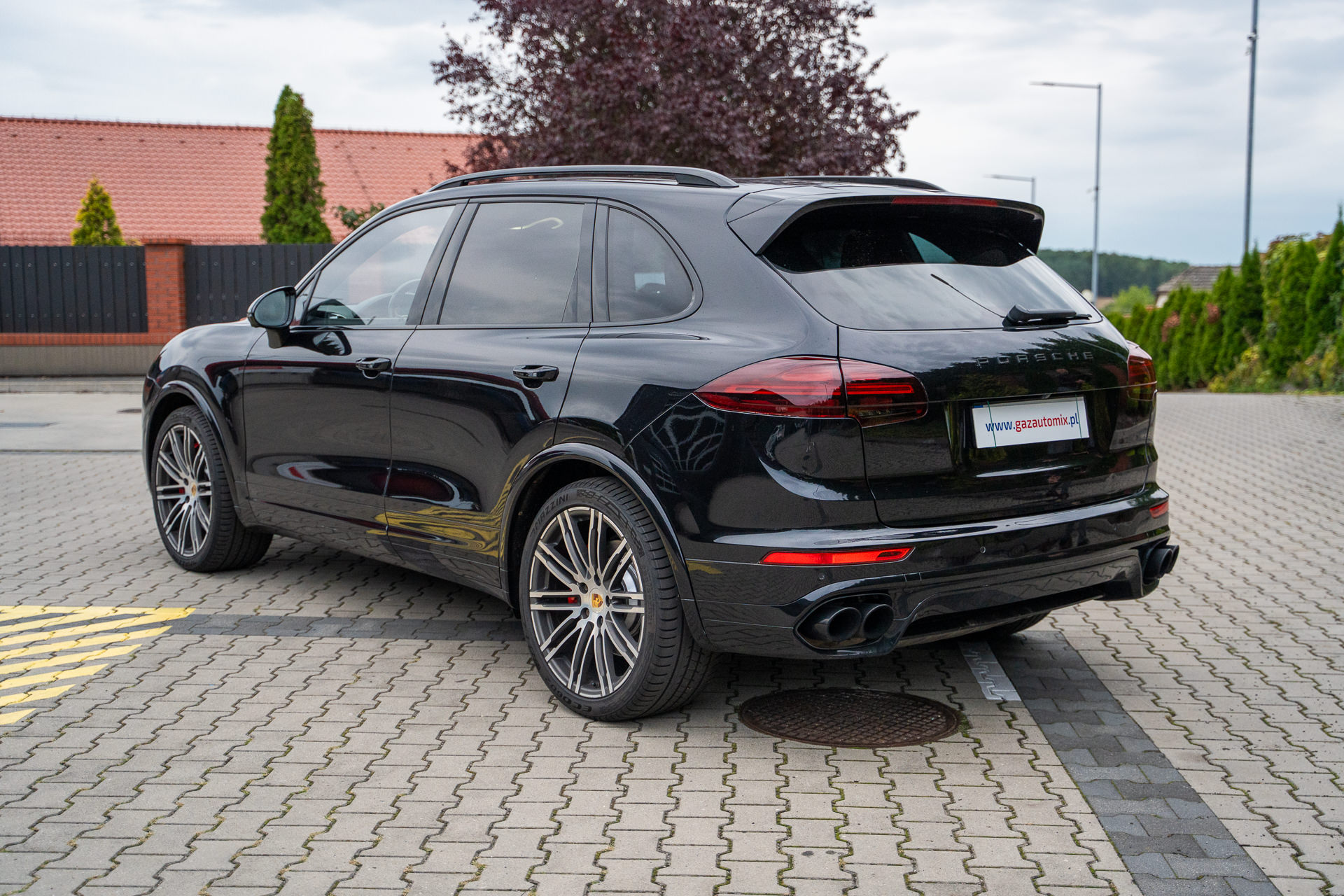 Porsche Cayenne LPG