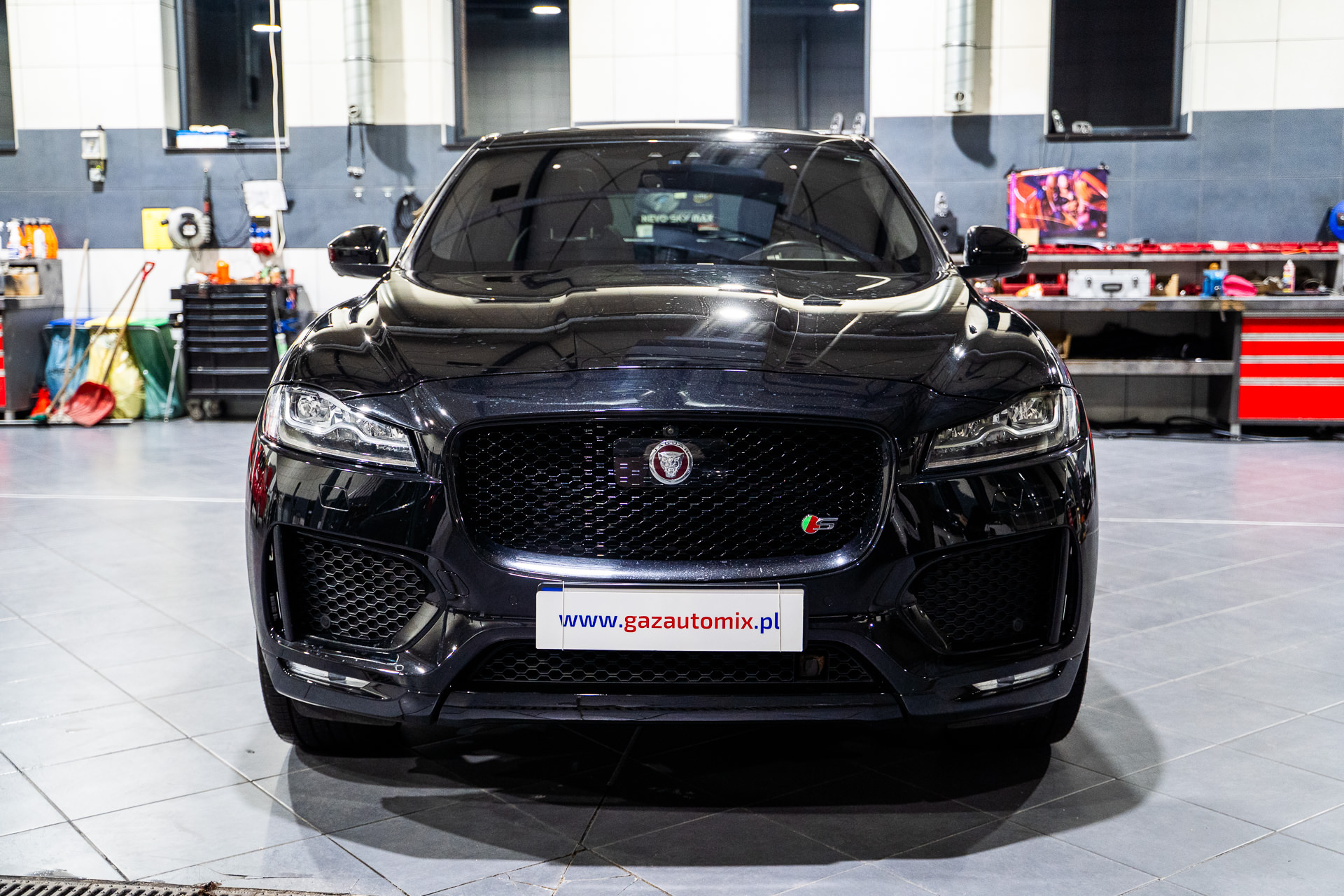 JAGUAR F-PACE LPG