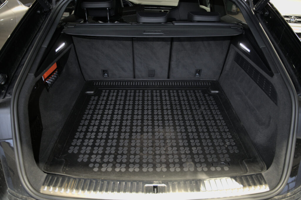 Audi SQ8 LPG – luksusowy SUV V8 o mocy 661 KM