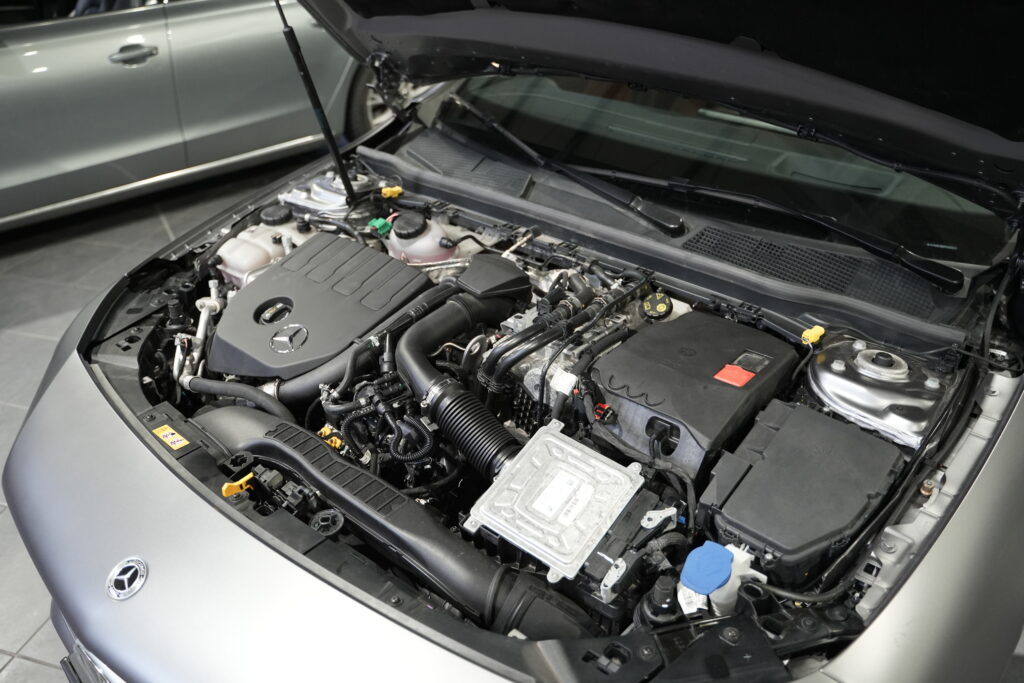 Mercedes CLA 250e LPG – Hybryda Plug-in z instalacją gazową