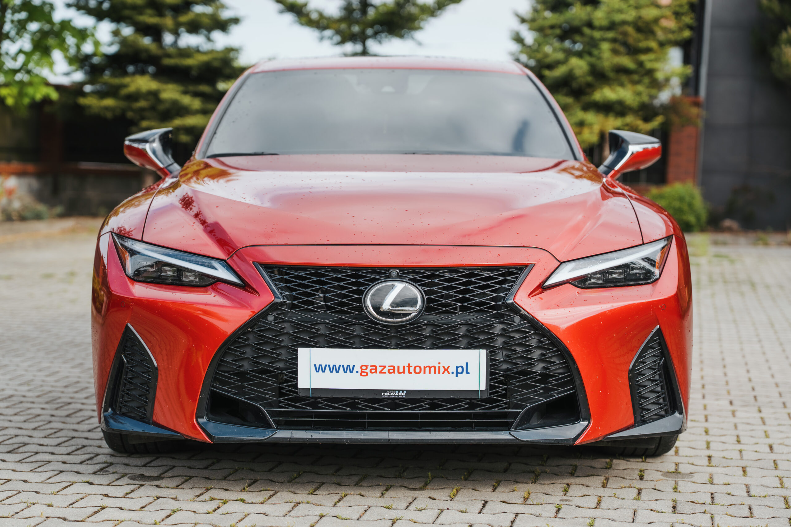 Lexus IS350 LPG przód auta